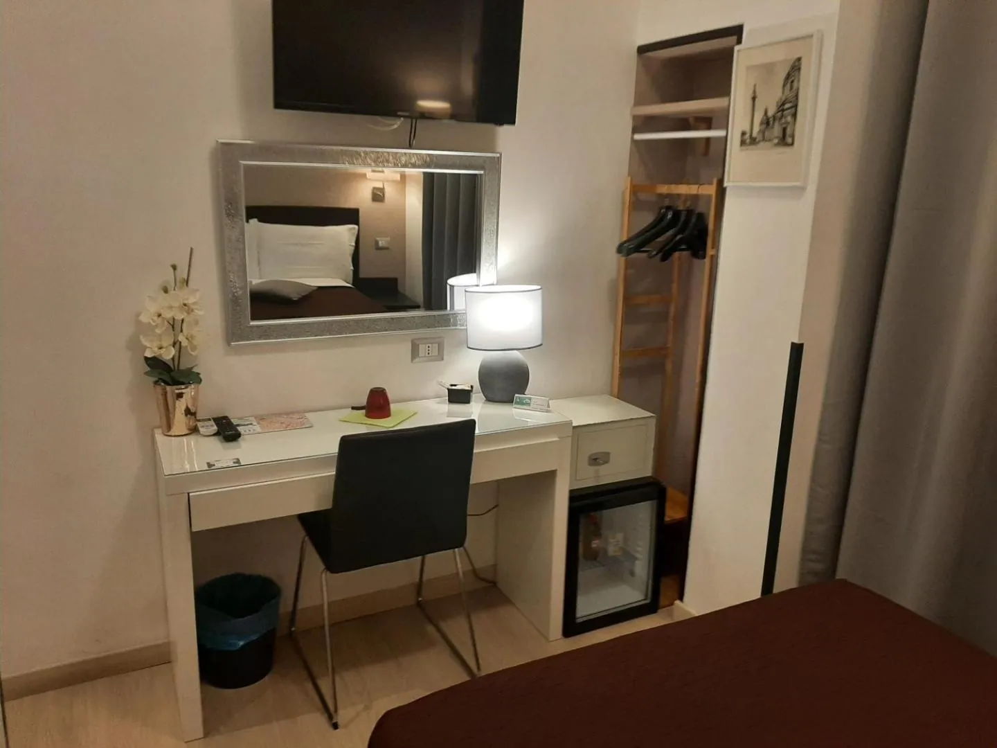 A small guest house, breakfast in the room